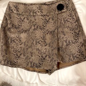 Zara brown suede snake skin skort size XS